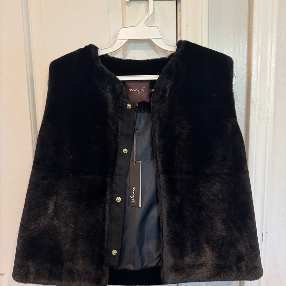 Imoga Elegant Black Faux Fur Vest
